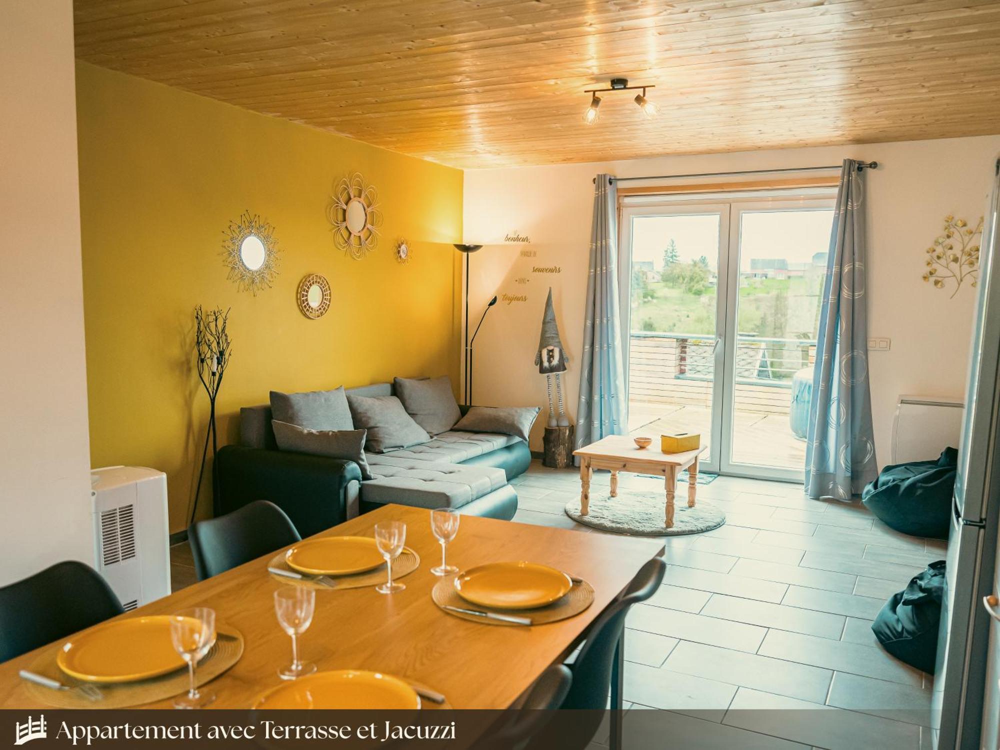 Les Appartements Du Pont Alsort Froidchapelle Ngoại thất bức ảnh